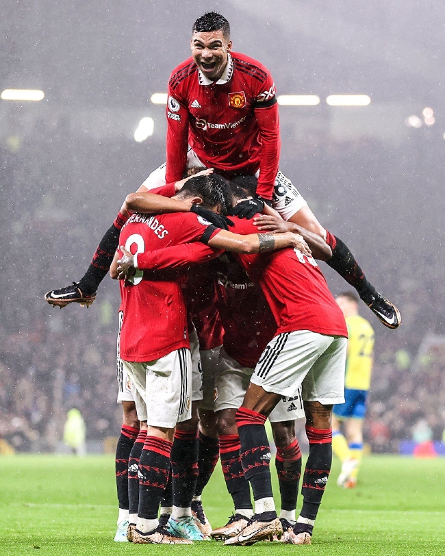 队友间更深 队友间更深